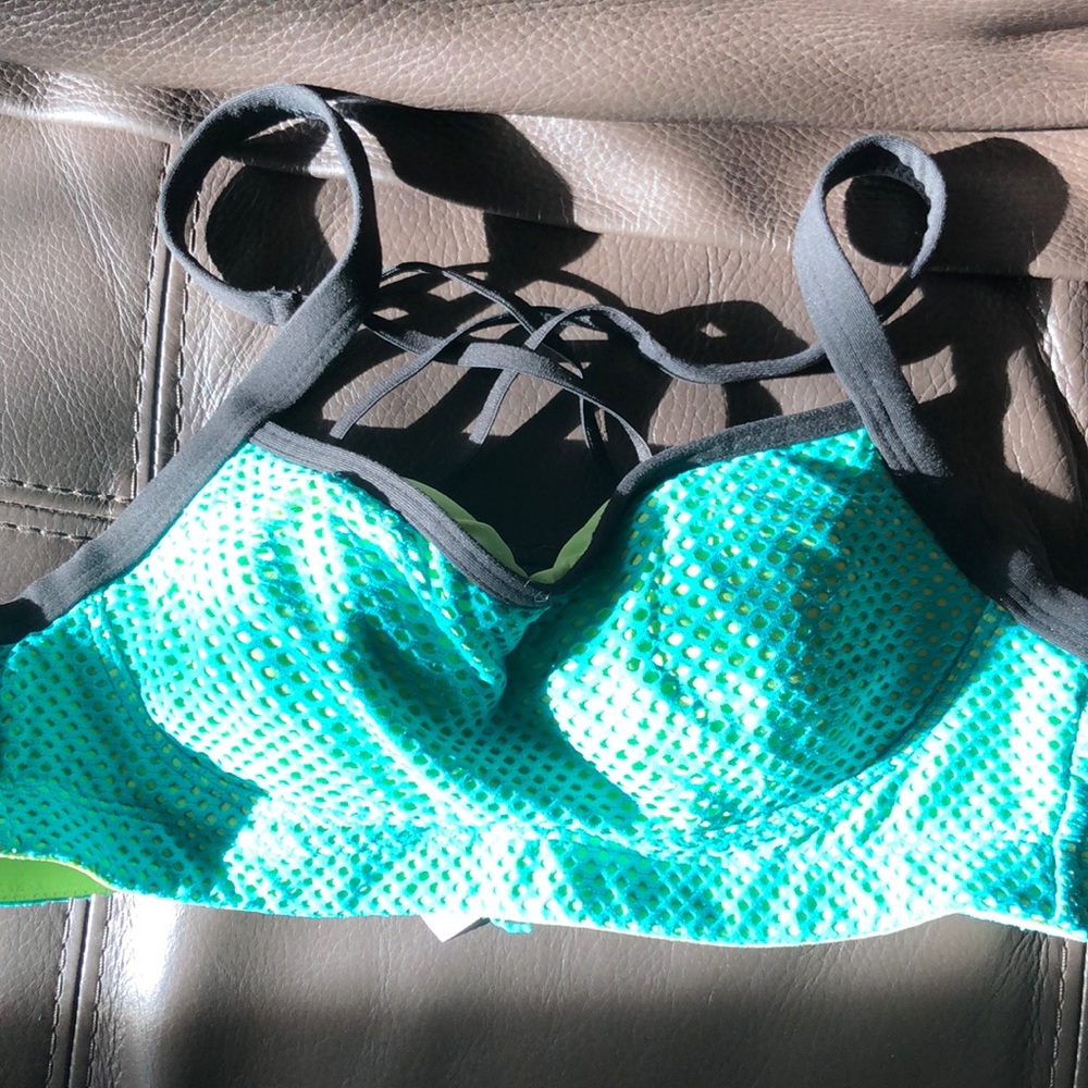Victoria secret sport bra